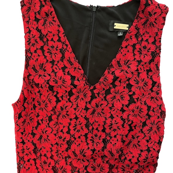 Alexia Admor Red Lace Fitted Dress - Picture 11 of 14